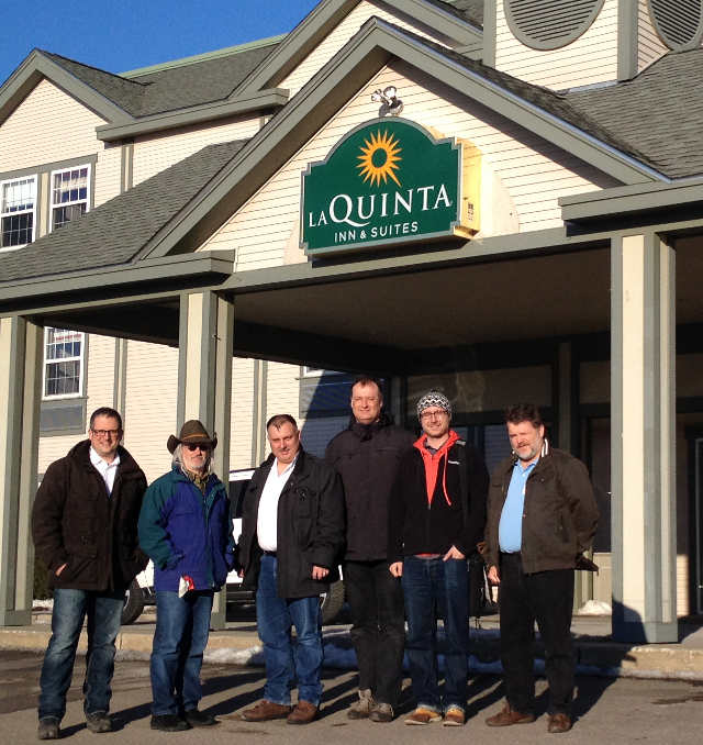 In front of La Quinta - Dirk, Kent, Doug, Oliver, ?, Oliver